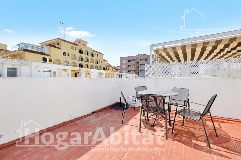 Foto 417fbffd-d250-4cde-9188-f552b7ca4d2c. Casa a schiera con riscaldamento parcheggio piscina in Torrevieja