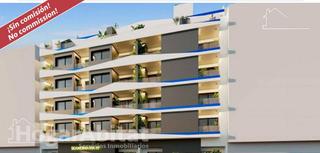 Piso  Calle ramón gallud. Vivienda de lujo con piscina y garaje muy cerca de la playa