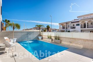 Xalet  Carrer carrer egipcios. Chalet de lujo con piscina, terraza, garaje y vistas al mar