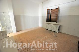 Local Comercial a Rafelbunyol. Gran oportunidad! local comercial para reformar con gran terraza