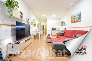 Casa a Favara. Espaciosa casa con terraza y balcón