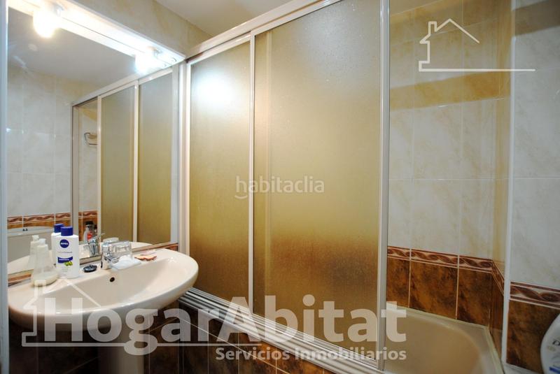 Foto 41830c33-779e-44dd-bcc8-881f21cac6ca. Piso segunda línea de playa! exterior con piscina, garaje y terraza en Daimús