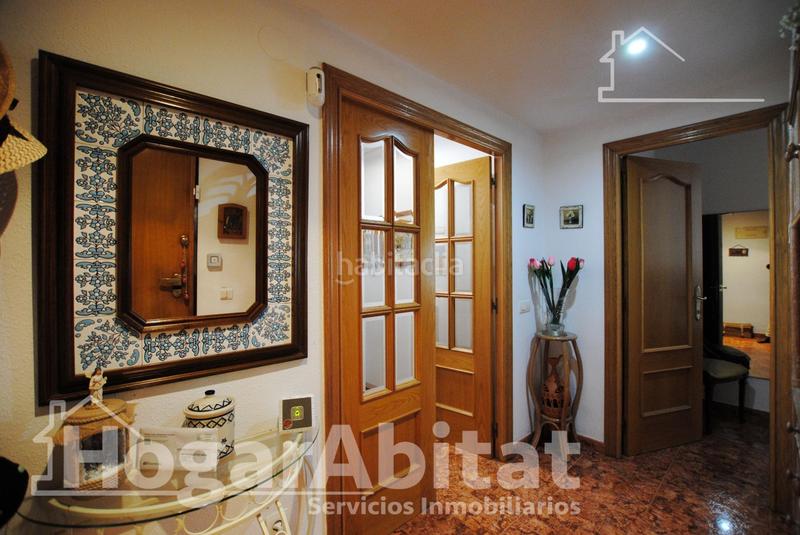 Foto 588b505f-eaa5-45ea-a71d-07d3665f90ca. Piso segunda línea de playa! exterior con piscina, garaje y terraza en Daimús