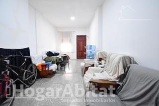 Casa  Calle major. Cerca del ayuntamiento! gran casa de pueblo luminosa con terraza
