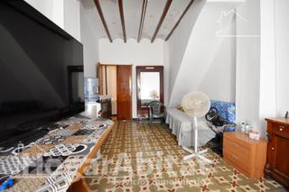 Casa  Calle major. Cerca del ayuntamiento! gran casa de pueblo luminosa con terraza