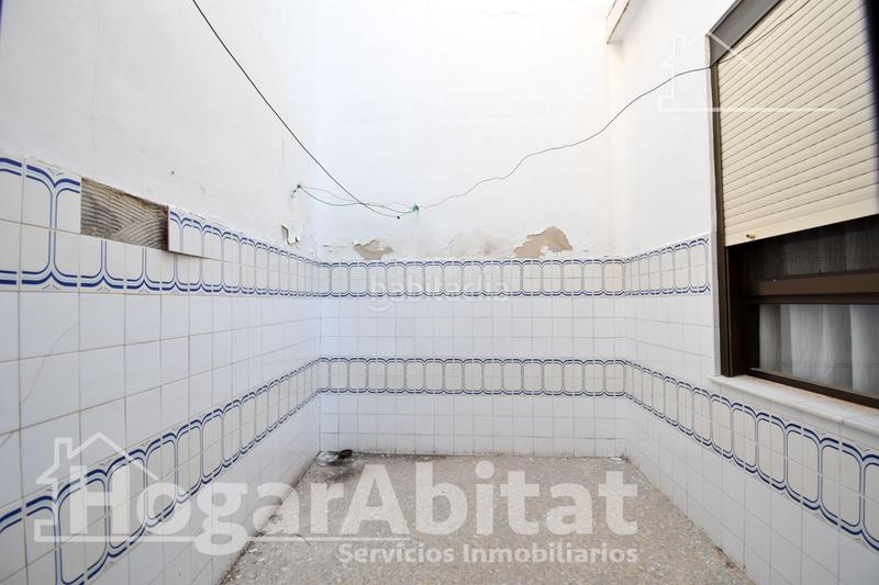 Foto 0e298b9c-0cc8-4709-a52b-e3f17b060fd4. Edifici a Benifairó de la Valldigna