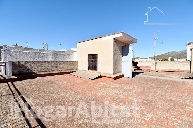 Foto 419d9a79-afd5-446f-932b-004b6f870a69. Edifici a Benifairó de la Valldigna