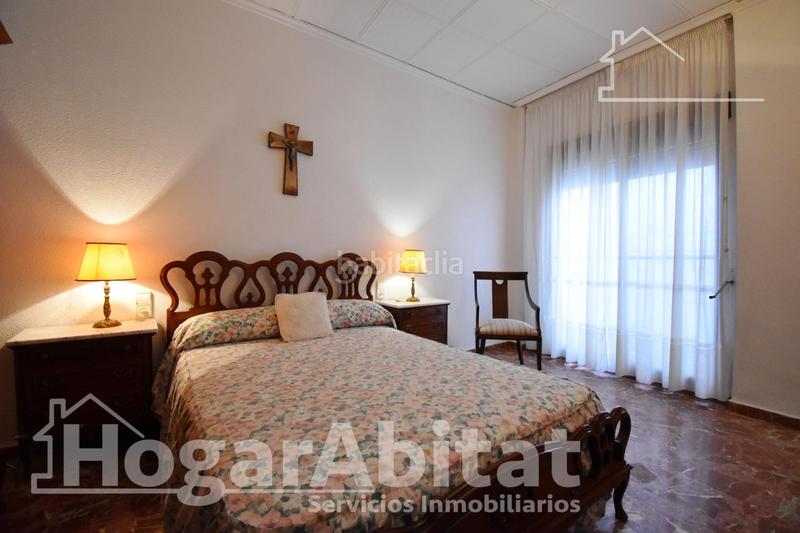 Foto c0c99978-f5be-40ca-a847-283e253ec89b. Edifici a Benifairó de la Valldigna