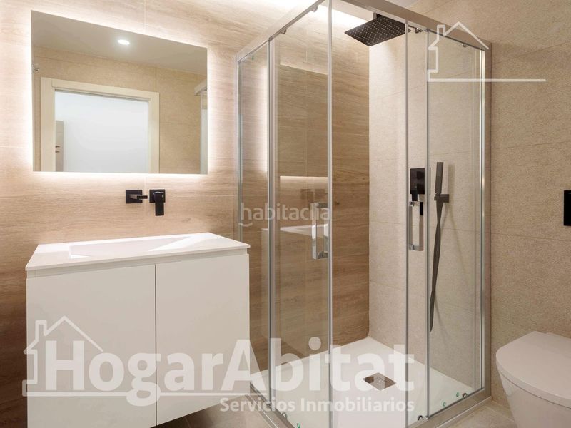 Foto f5af7c36-9b1f-48dd-8767-576217a87052. Xalet amb aparcament piscina a Poblets (els)