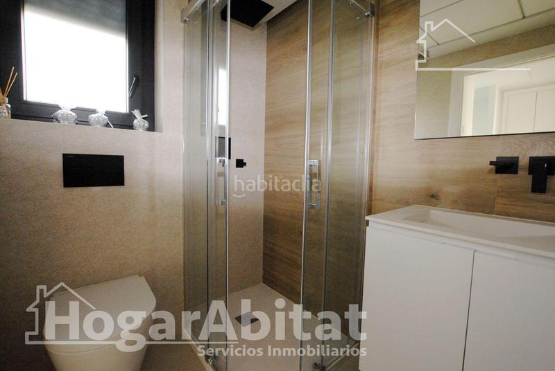 Foto ba862be1-b459-4d78-b58f-1d6d2c93a810. Àtic amb calefacció aparcament piscina a Les Bassetes - El Marjal Dénia