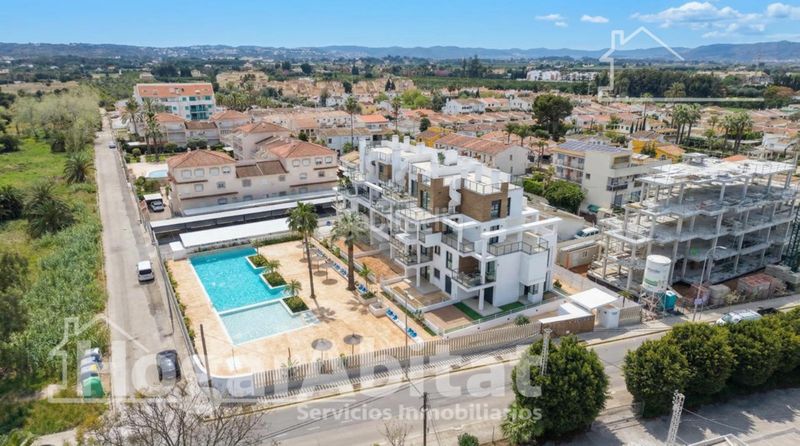 Foto 9a3c69a3-c031-4524-81ef-01315509d774. Pis amb calefacció aparcament piscina a Les Bassetes - El Marjal Dénia