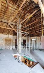 Casa a El Forn d'Alcedo. Amplia casa esquinera con terraza y garaje