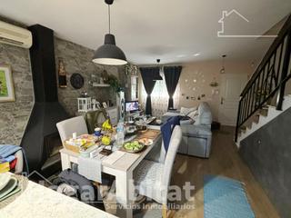 Casa adossada a Playa-Ben Afeli. Adosado seminuevo con garaje y terraza muy cerca de la playa