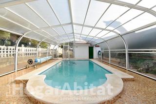 Xalet a Simat de la Valldigna. Espectacular chalet de lujo con garaje, terraza y piscina climat