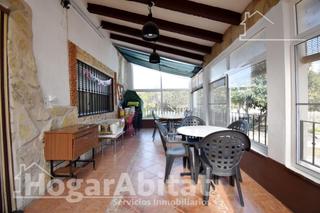 Xalet a Simat de la Valldigna. Chalet reformado con terraza, piscina, barbacoa y garaje