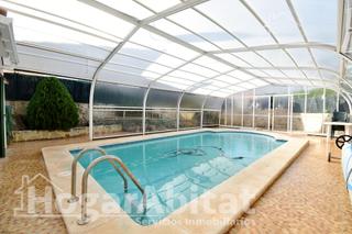 Xalet a Simat de la Valldigna. Espectacular chalet de lujo con garaje, terraza y piscina climat