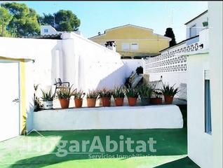 Xalet a La Cañada. Chalet con terraza y jardín en cañada