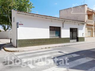 Casa  Calle de san josé. Excelente ubicación! planta baja para reformar