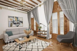 Maison  Plaza de ecce-homo. Amplia casa esquinera con terraza y trastero en el centro