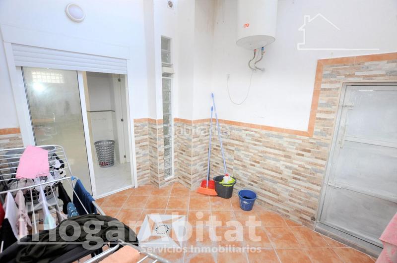 Foto 0f4d0ec1-8a4f-4f94-a649-c7ed9781f66e. Pis a Centro puerto Sagunt