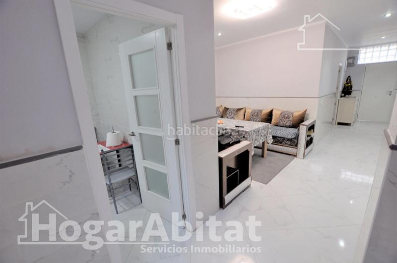 Foto a6373514-14cd-476b-8896-253bfd9a4921. Pis a Centro puerto Sagunt