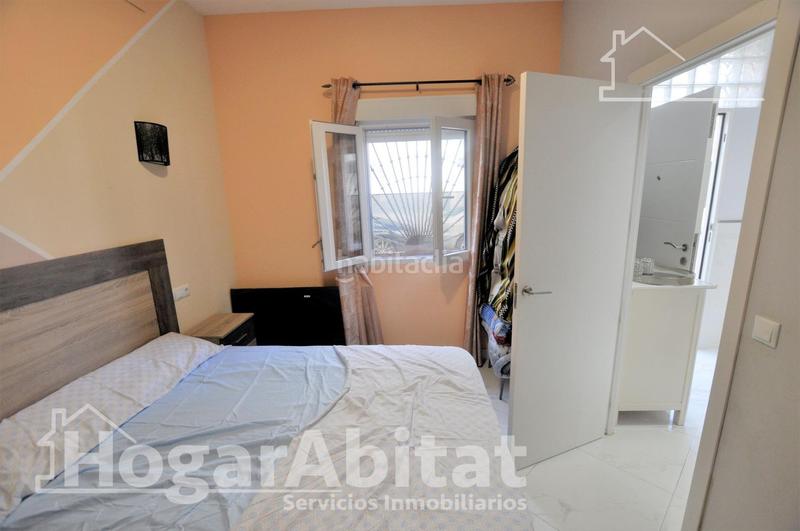 Foto d62788e2-c5aa-4ef0-8fbd-8aa95a6ab909. Pis a Centro puerto Sagunt