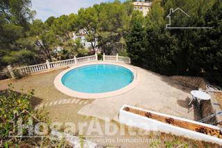 Xalet a Real de Gandía. Precioso chalet en residencial con garaje, piscina privada, jard