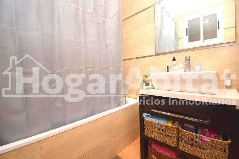 Foto 551c0039-e016-4875-9b4a-efb1add79b0c. Haus mit heizung in Centro Almazora / Almassora