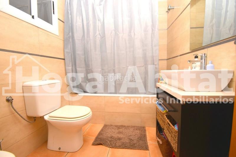 Foto c2d4fd3d-9887-43b4-b207-4238f4eb92f0. Haus mit heizung in Centro Almazora / Almassora