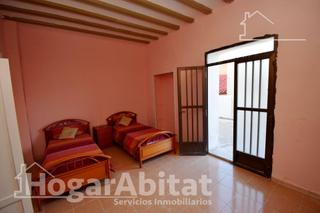 Casa a Casco Antiguo-Darremur. Amplia casa con 2 terrazas y garaje