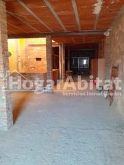Casa  Avenida corts valencianes. De 2 alturas con 2 terrazas cerca del ayuntamiento