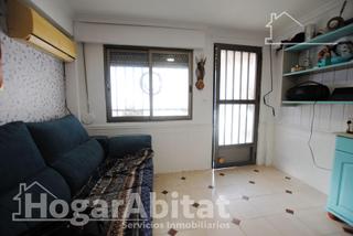 Appartement à Oliva Playa. Exterior con terraza, barbacoa y muy cerca a la playa