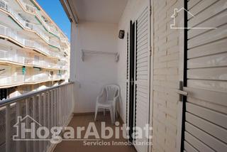 Pis a Playa de Gandía. Acogedor apartamento con terraza junto a la playa