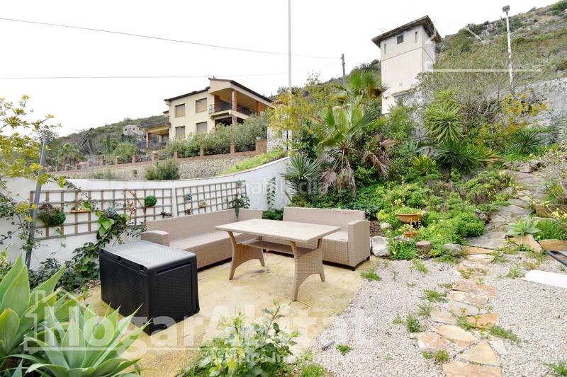 Foto 5b60d54e-beaf-48fb-baa7-03dc5e505200. Chalet precioso chalet con piscina, terraza , barbacoa y parking con vistas despejadas en Gandia