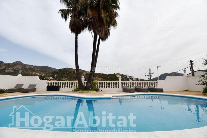 Foto 734e626c-34ce-4dc5-9c04-81346a087225. Chalet precioso chalet con piscina, terraza , barbacoa y parking con vistas despejadas en Gandia