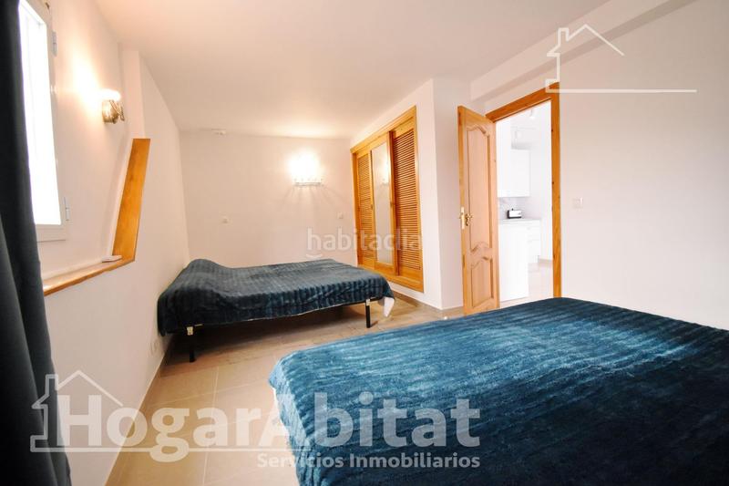 Foto a352bc18-6e23-4056-808a-d4074b6e7f6d. Chalet precioso chalet con piscina, terraza , barbacoa y parking con vistas despejadas en Gandia