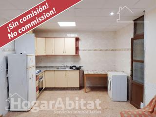 Casa a Callosa de Segura. Casa acogedora y económica con gran terraza, en el centro