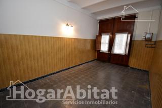Maison à Plaza Illes Columbretes. Gran oportunidad! amplia casa con balcón, terraza y trastero