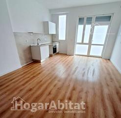 Appartement  Calle gómez ferrer. Reforma a estrenar! estudio junto al centro de salud