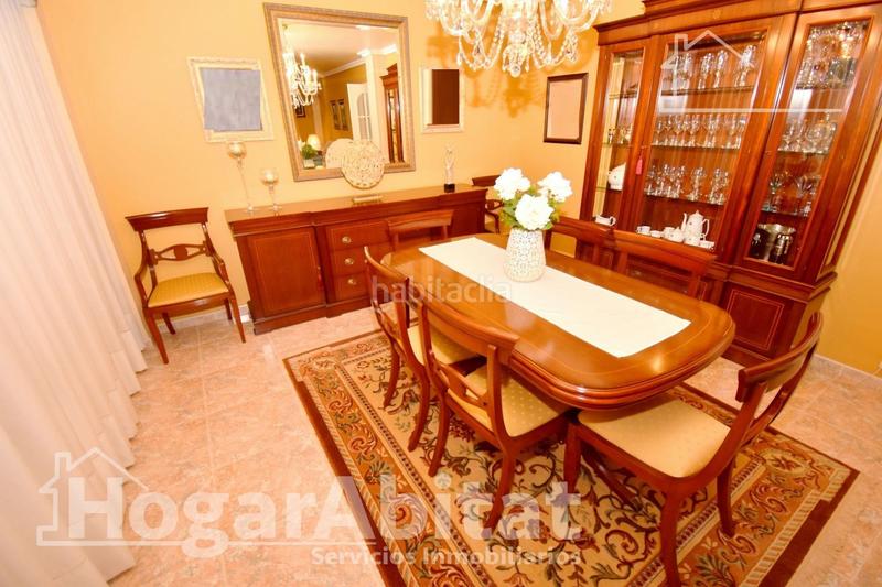 Foto e12580db-72ca-48d7-ad14-0886bcc2694c. Chalet espectacular chalet de lujo con garaje, dos terrazas y parcela en Vall d´Uixó (la)