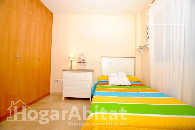 Foto 76617134-e20c-4979-a9dd-812a74cb0970. Piso acogedor y todo exterior en residencial con piscina y terraza cerca del mar en Oliva