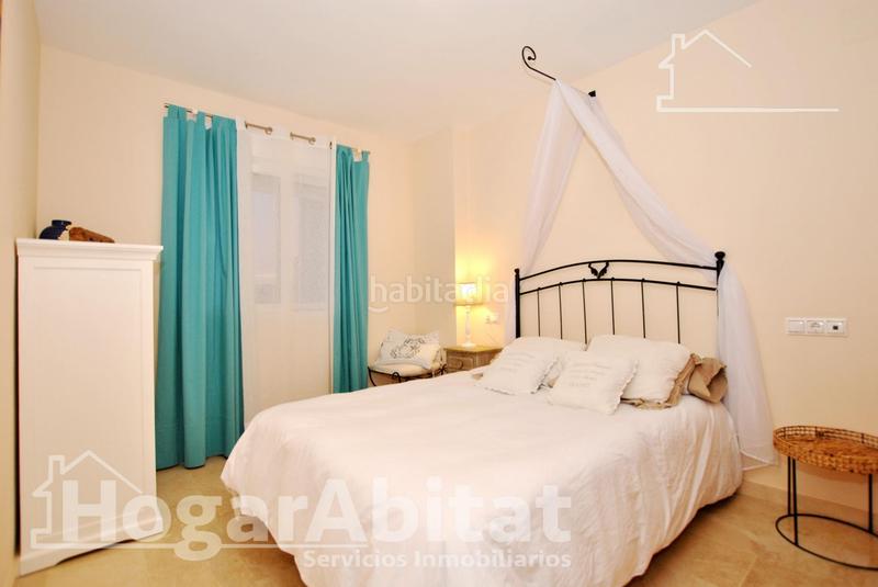 Foto 9c8d2315-035c-4ef0-922c-ded9446d7b0b. Piso acogedor y todo exterior en residencial con piscina y terraza cerca del mar en Oliva