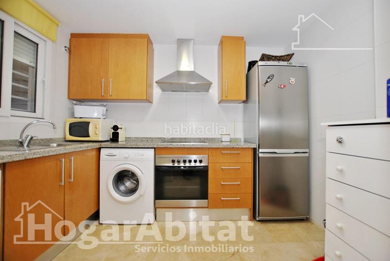Foto ddbbd57d-db54-4e2d-ba25-bfd402b0683d. Piso acogedor y todo exterior en residencial con piscina y terraza cerca del mar en Oliva