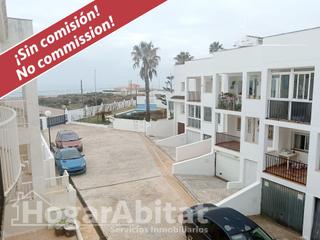 Maison jumelée à Costa Norte. Primera línea de playa! adosado en residencial con piscina y tre
