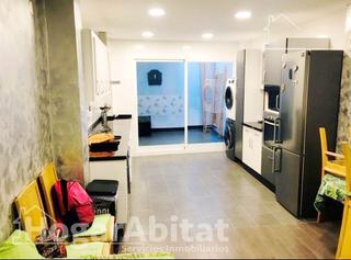 Casa adossada a Sueca. Amplio y luminoso adosado reformado, cerca de la av cendrosses