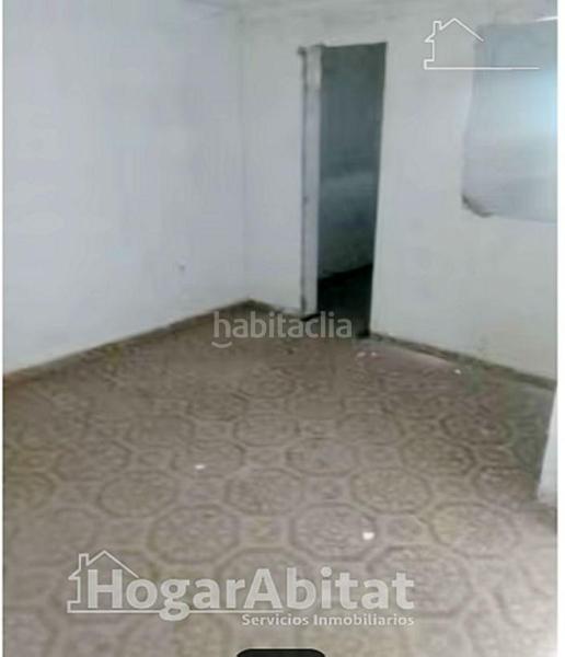 Foto 641df16b-222f-42ec-888e-97f42e0ef85c. Casa economico! casa con terraza y con muchas posiblidades en Alzira