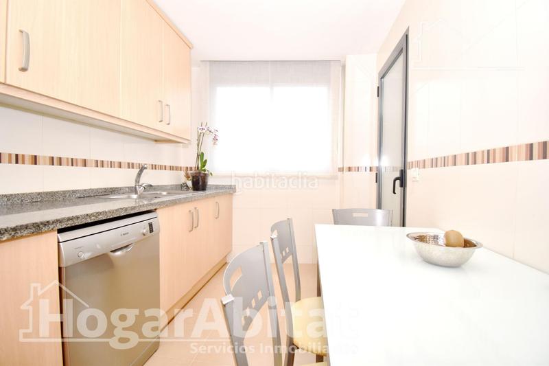 Foto a3820311-4f5c-49e3-8635-b820853a4d48. Pis amb calefacció aparcament a Cariñena - Carinyena Villarreal / Vila - real