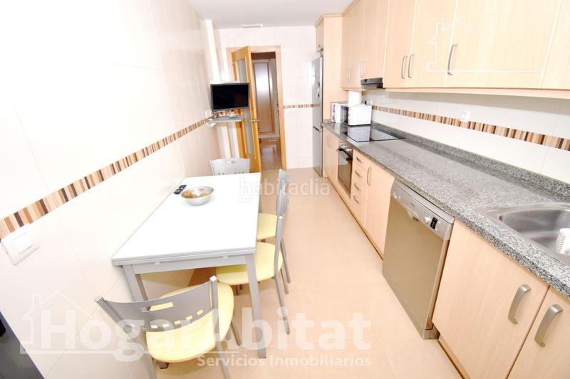 Foto bf5bf0e1-078c-43e4-b744-9b3178a920ad. Pis amb calefacció aparcament a Cariñena - Carinyena Villarreal / Vila - real