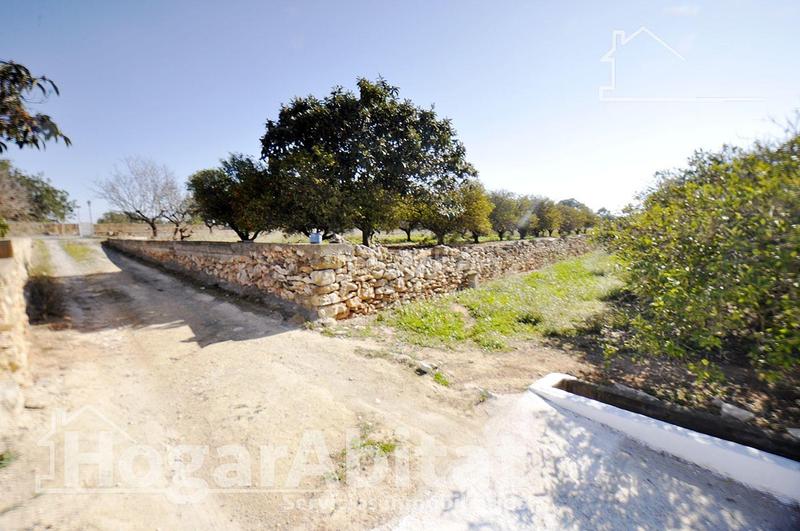Foto 0e9b5659-72ce-443a-8170-ef76f1344a5a. Chalet mit heizung parking pool in Camí de Paterna-Lloma del Calderer Bétera