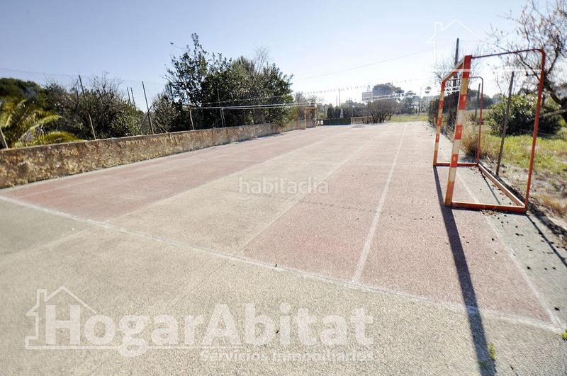 Foto c12b9989-f22b-49cf-8df6-6d04694bd2fd. Chalet mit heizung parking pool in Camí de Paterna-Lloma del Calderer Bétera